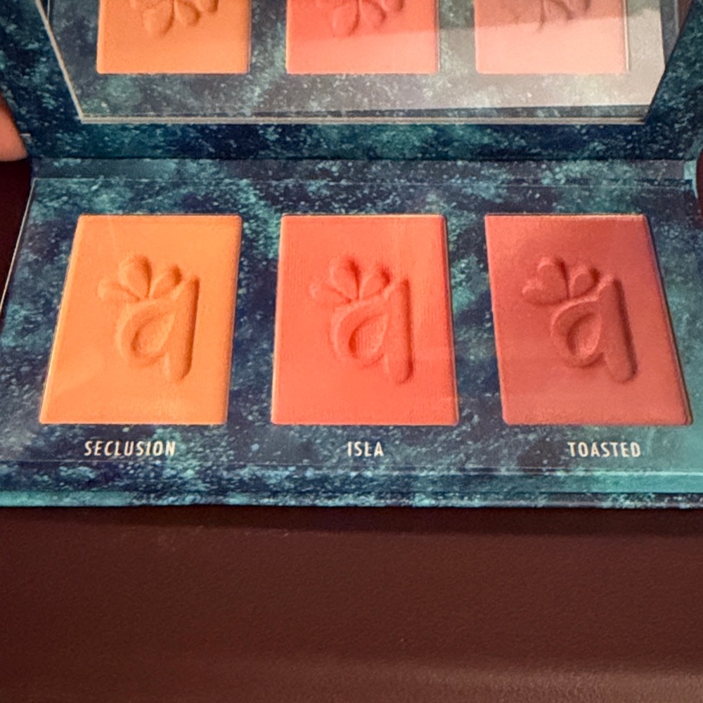 Alamar Cosmetics Colorete Blush Trio - Vibrant Shades